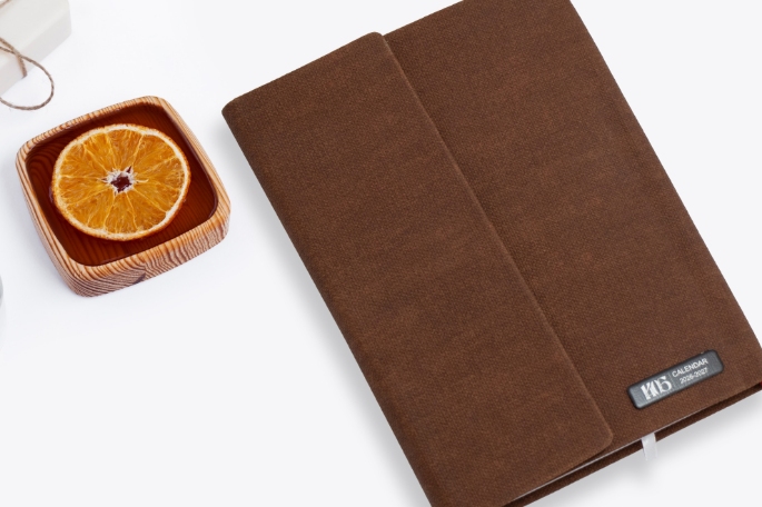 تصویر سررسید 1405- سررسید1405- سررسید اختصاصی- سالنامه1405- تقویم رومیزی، سررسید ارزان، سررسید وزیری 1405، سررسید ارگانایزر، سررسید اروپایی، سررسید رقعی، فروش سررسید 1405