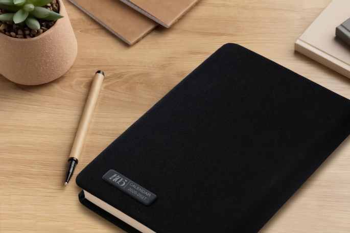 تصویر سررسید 1405- سررسید1405- سررسید اختصاصی- سالنامه1405- تقویم رومیزی، سررسید ارزان، سررسید وزیری 1405، سررسید ارگانایزر، سررسید اروپایی، سررسید رقعی، فروش سررسید 1405