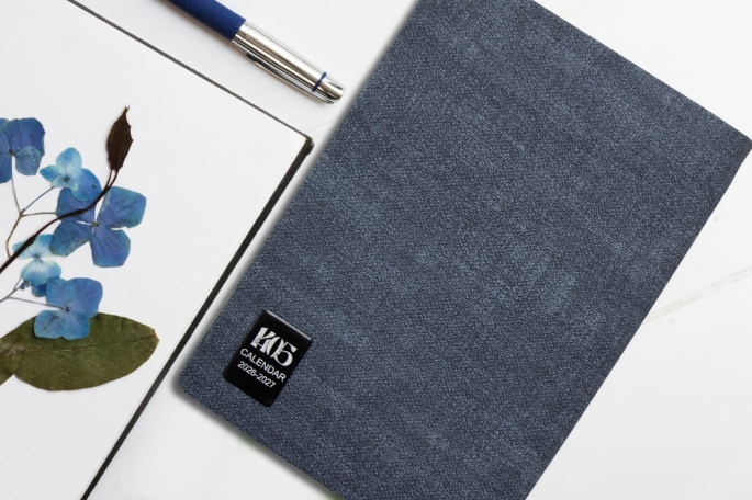 تصویر سررسید 1405- سررسید1405- سررسید اختصاصی- سالنامه1405- تقویم رومیزی، سررسید ارزان، سررسید وزیری 1405، سررسید ارگانایزر، سررسید اروپایی، سررسید رقعی، فروش سررسید 1405